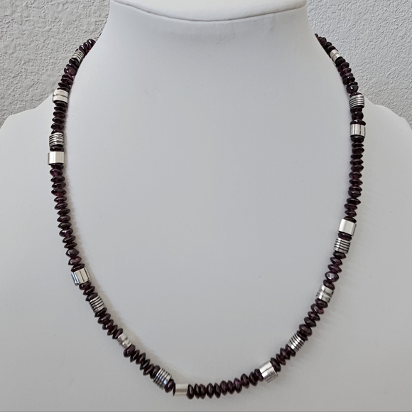 Silpada Very Rare Sterling Silver & Garnet Bead 17